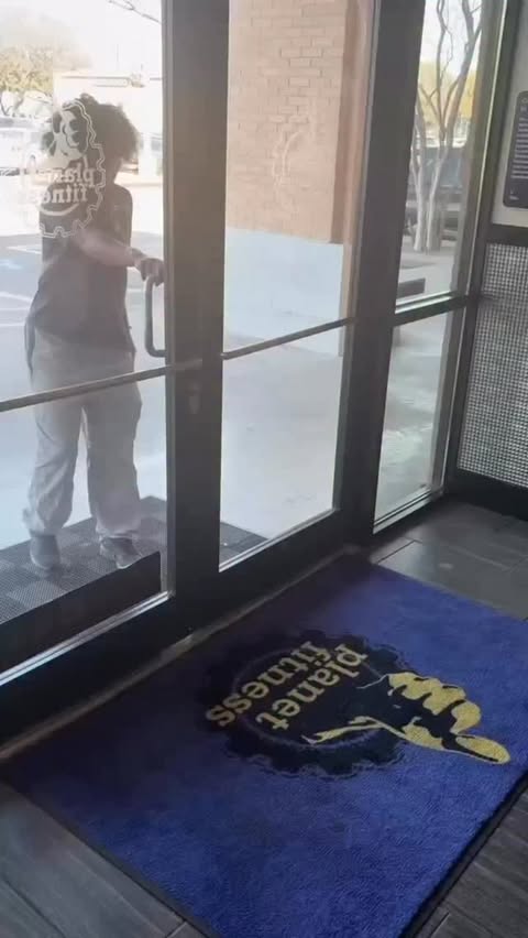 Instagram post by @roriharmon for Planet Fitness. Caption reads: [...] can make a big difference. The Planet....