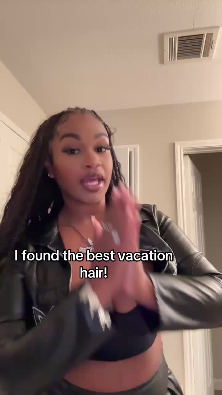 TikTok post by @j.aalece for Ashinehair. Caption reads: 10/10 definitely recommend!! @Ashinehair US [...].