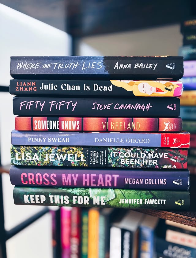 Instagram post by @laurenreadsandbakes for Atria Books. Caption reads: [...] to binge this weekend ✨ @atriabooks has some....