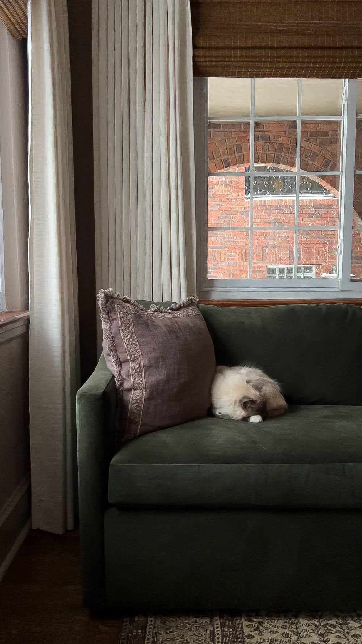 Instagram post by @ouraesthetic_abode for Krylon. Caption reads: [...] projects have you been putting off? Let....