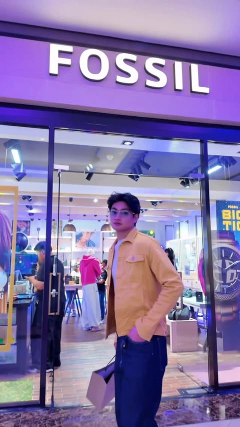 Instagram post by @dann.qn for Fossil. Caption reads: If you want it, Go get it! @fossil #BigTicRewind....