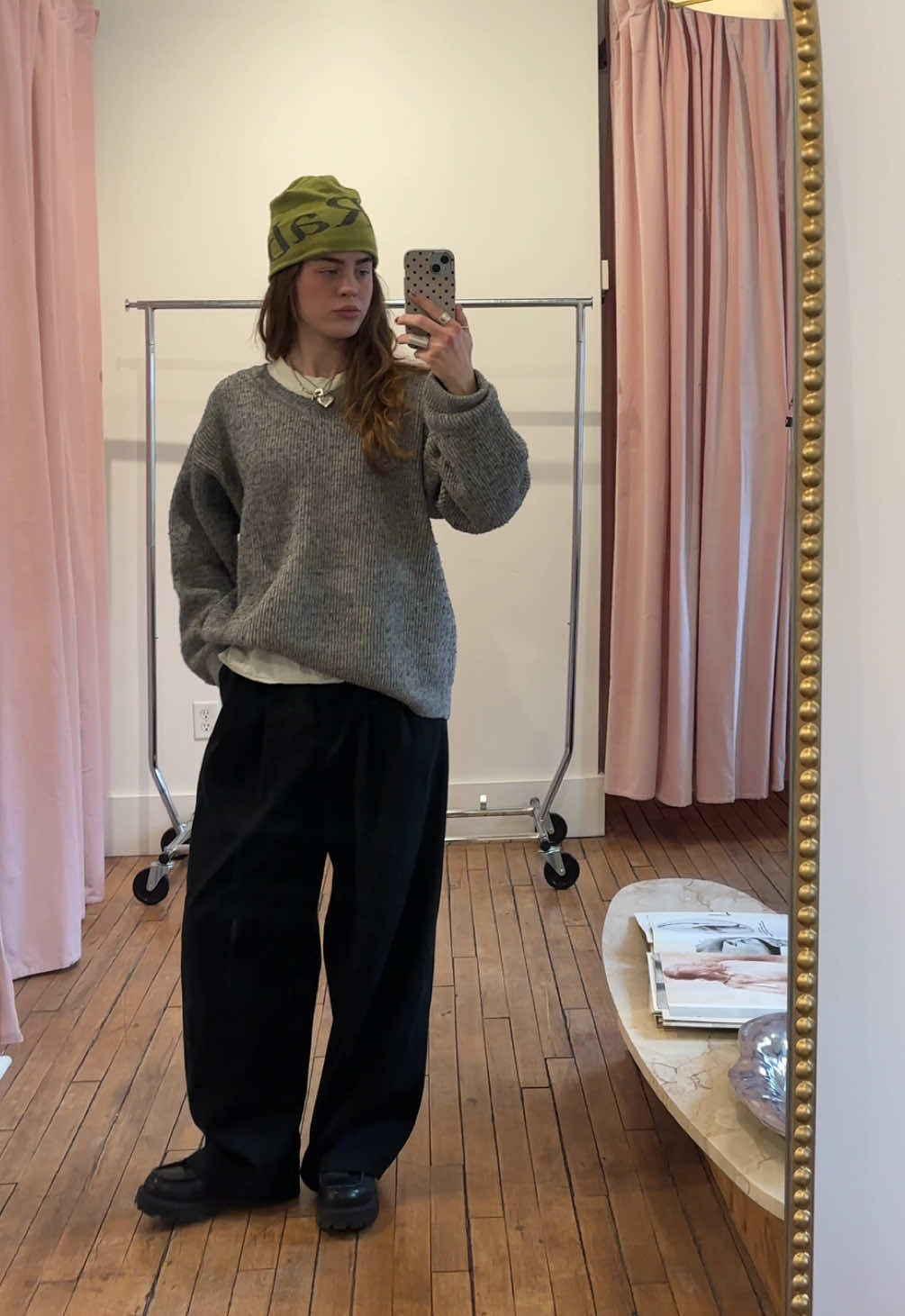 TikTok post by @isabellaardell for Pela Case. Caption reads: [...] cute & sustainable at the same time w/ @Pela....