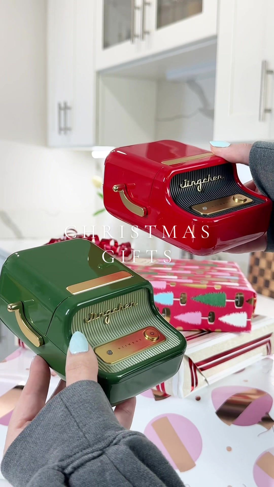 TikTok post by @nicolepamelaaa for NIIMBOT. Caption reads: [...] to wrap some Christmas Gifts with my....