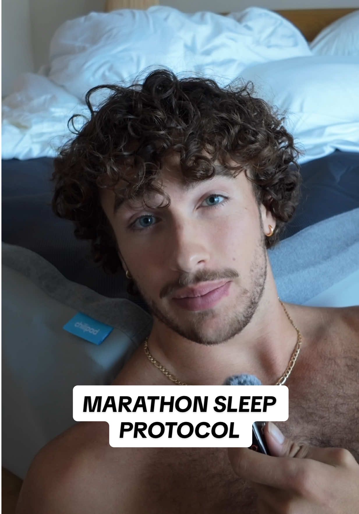 TikTok post by @embibas for Sleepme. Caption reads: [...] no alarms, just elite-level snoozing.....