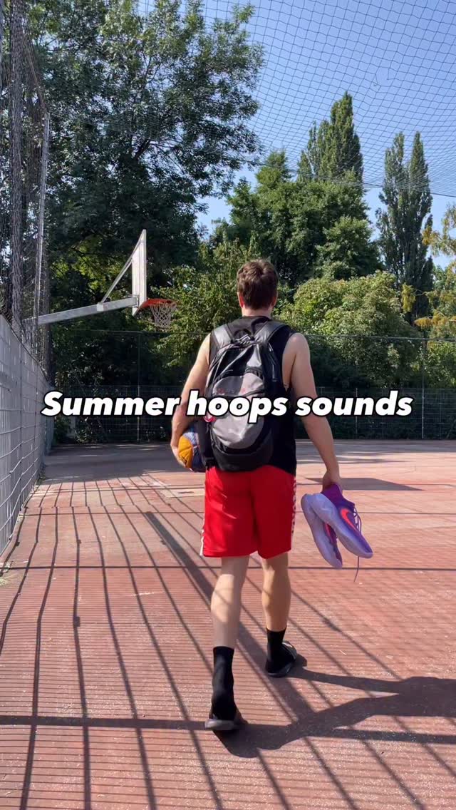 Instagram post by @lukassimoner for VKTRY Gear. Caption reads: Music to every hoopers ears 🎶🏀 

Do you prefer....
