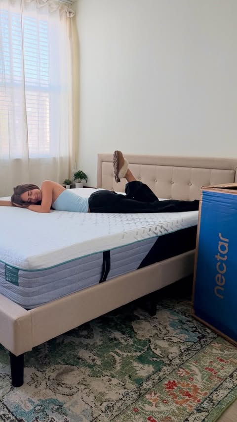 Instagram post by @isabella.l.flores for Nectar Sleep. Caption reads: Absolutely LOVE my new mattress from @nectarsleep.....