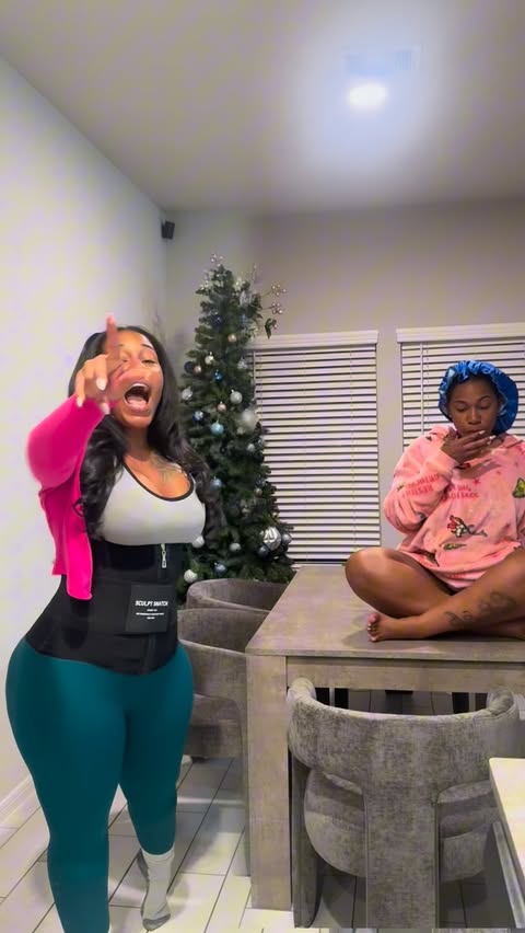 Instagram post by @baddazzcakez for Sculpt Touch. Caption reads: It’s 2026! BODY GOALS!! TAP IN!! Say no to the....