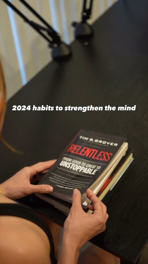 Instagram post by @trainwithbiancag for SAUNABOX. Caption reads: [...] to meditate for 10-15mins. I use....