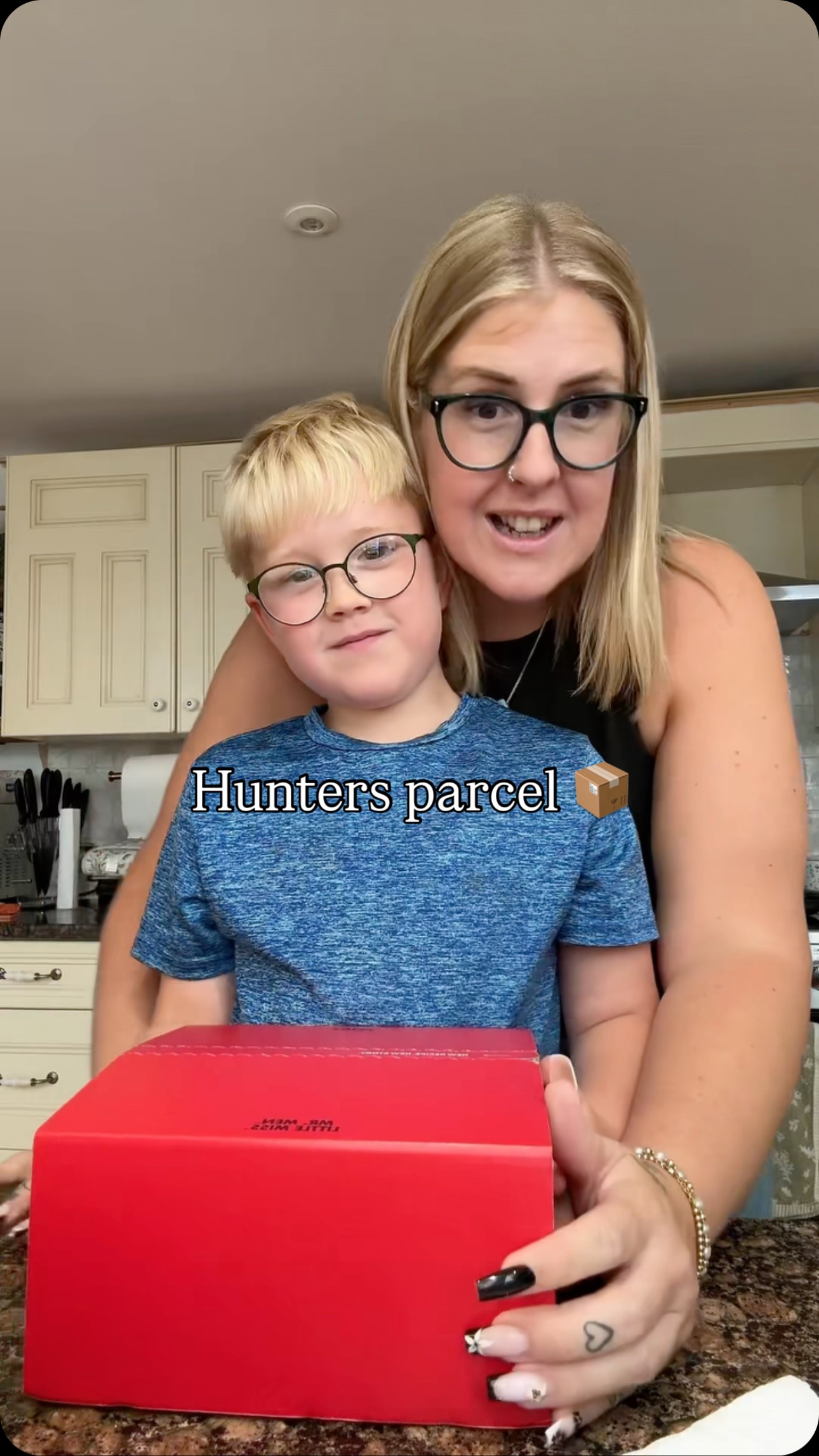 Instagram post by @jos_unfiltered_life for Heinz. Caption reads: ✨ Hunters pr unboxing ✨

I think he just....