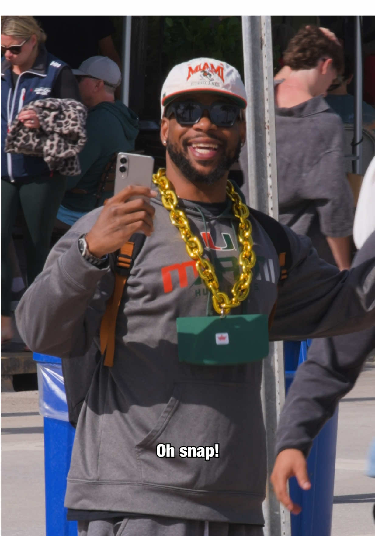 TikTok post by @juixxe for AT&T. Caption reads: [...] football fan with 2 tickets to the natty!....