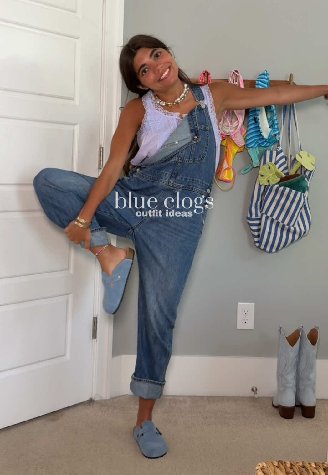 TikTok post by @kayla.deveaux for evellyhootd. Caption reads: the perfect summer shoes!!! @EVELLYHOOTD US.