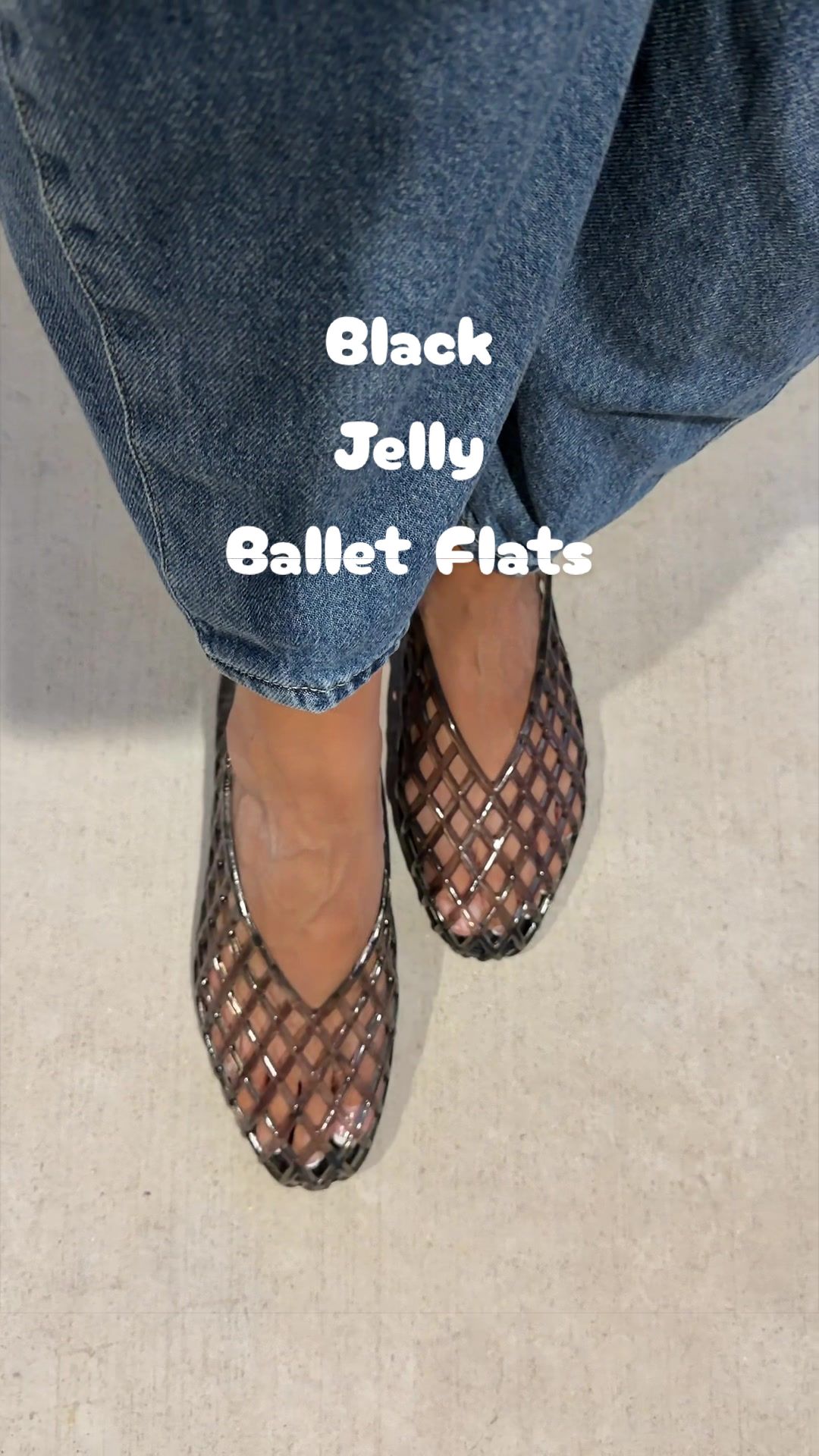 TikTok post by @gmasfavfinds for Evellyhootd. Caption reads: the only color I didn’t have 🖤 @EVELLYHOOTD US....