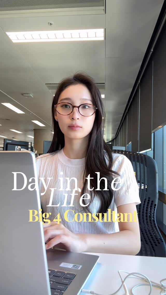 Instagram post by @_charlikim for Sukin Natural Skincare. Caption reads: long days call for skincare that lasts 🤝🏻....