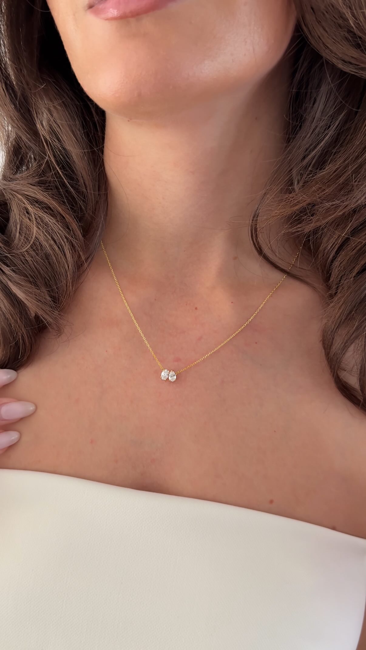 Instagram post by @madelineferraraa for Jewlr. Caption reads: The easiest way to elevate your outfit is with....