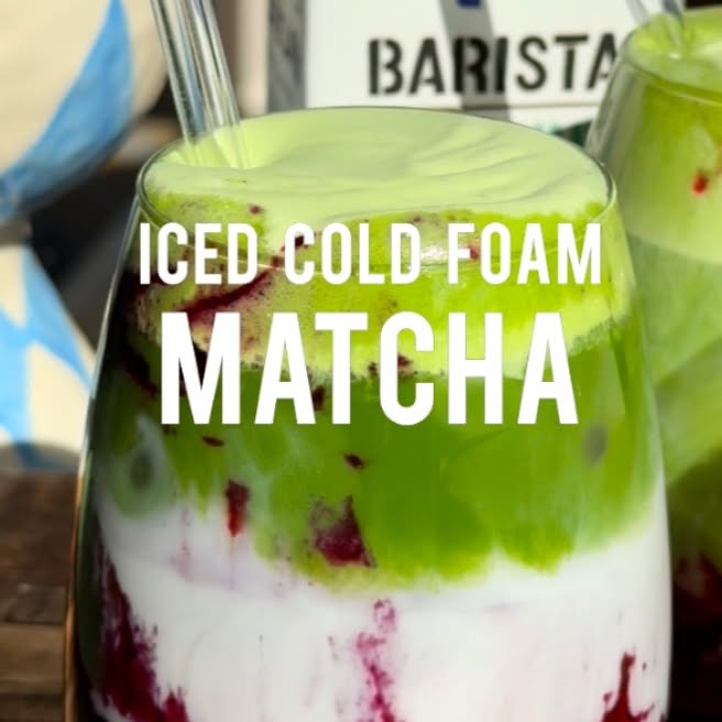 Instagram post by @veggilaine for Alpro. Caption reads: ICED COCONUT COLD FOAM MATCHA
 
Dit is hoe je de....