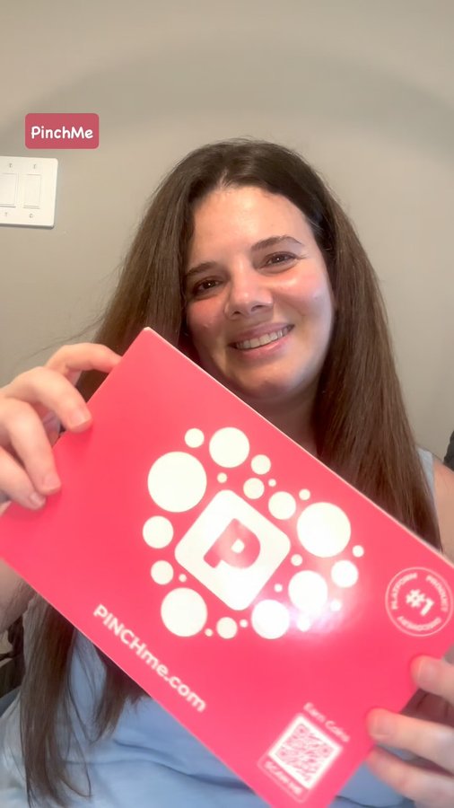 Instagram post by @gamzeinusa for PINCHme. Caption reads: Hello beauties! This box felt like the perfect....