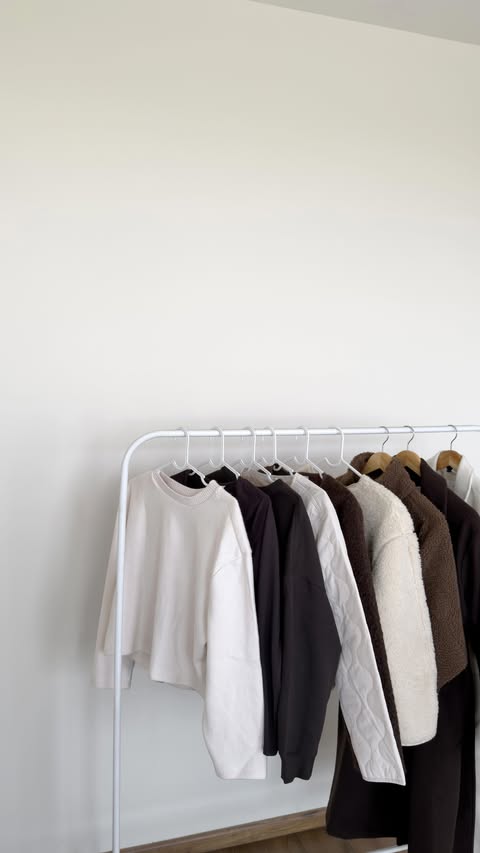 Instagram post by @imrstoor for Gap Inc.. Caption reads: Comment brown for link 🔗🤎.