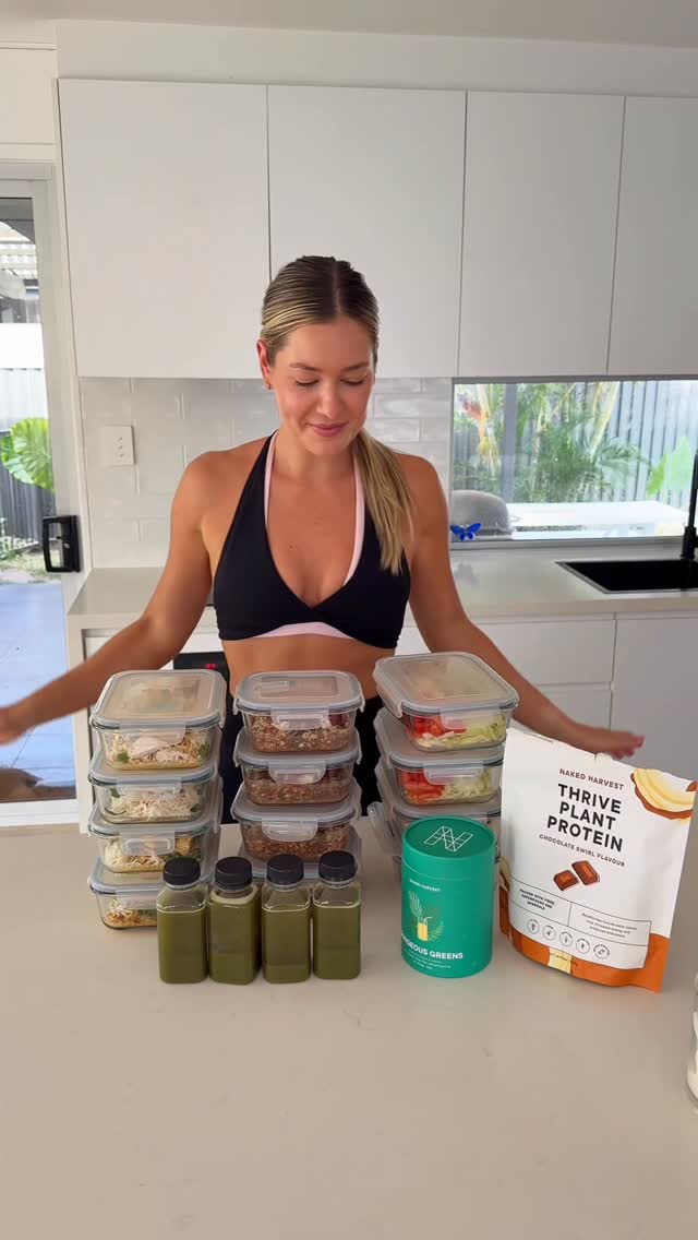 Instagram post by @dietitian.ellenkessling for Naked Harvest Supplements. Caption reads: POV: you want high protein meals for the week....