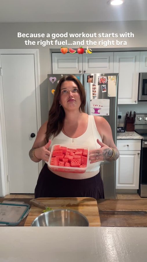 Instagram post by @amandaevolving for Yvette. Caption reads: The right bra is always @yvettesports_official🍌 ....