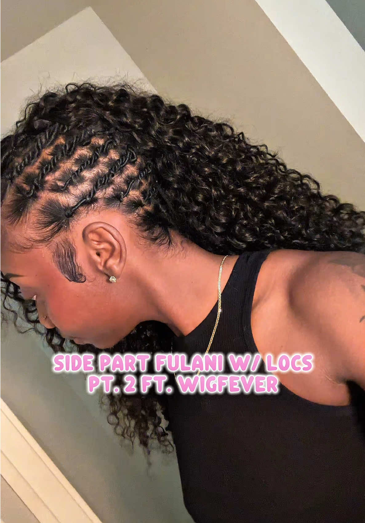 TikTok post by @deassiabby for WigFever. Caption reads: tutorial for the 2nd style 😽🫶🏾 hair link in....