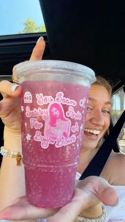 Instagram post by @annaxsitar for Taco Bell. Caption reads: [...] thirsty for a girl so in love 😛 @tacobell....