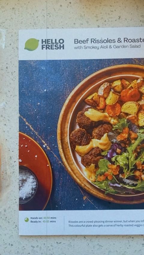 Instagram post by @summerbrons for HelloFresh New Zealand. Caption reads: Ad. @hellofreshnz Hello fresh is really saving me....