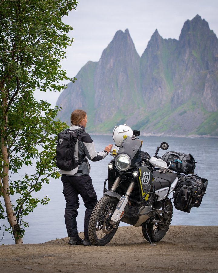 Instagram post by @runagrydeland for Cardo Systems. Caption reads: Glimpses from episode 5, and our second day....