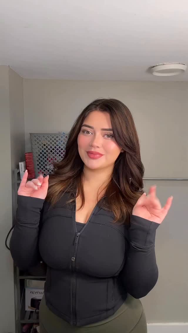 Instagram post by @taylormadisonofficial for Hard Candy. Caption reads: GRWM!!! 💖 products used @lorealparis moisture 21....