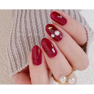 Instagram post by @hari_aki_hari for Marc Mirren. Caption reads: 𝟐𝟎𝟐𝟑.𝟏𝟏.𝟐𝟎.𝐌𝐨𝐧

さくらんぼネイル🍒´-
ベタ塗りしたのはブル....