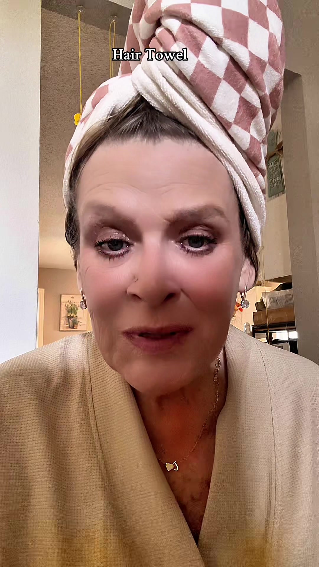 TikTok post by @mrshanrn for Kitsch. Caption reads: [...] and help me use less heat . Win Win !....