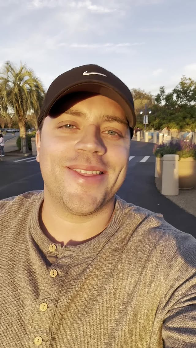 Instagram post by @shellyrob9719 for Sesame Street. Caption reads: @sesamestreet here Orlando does an amazing job....