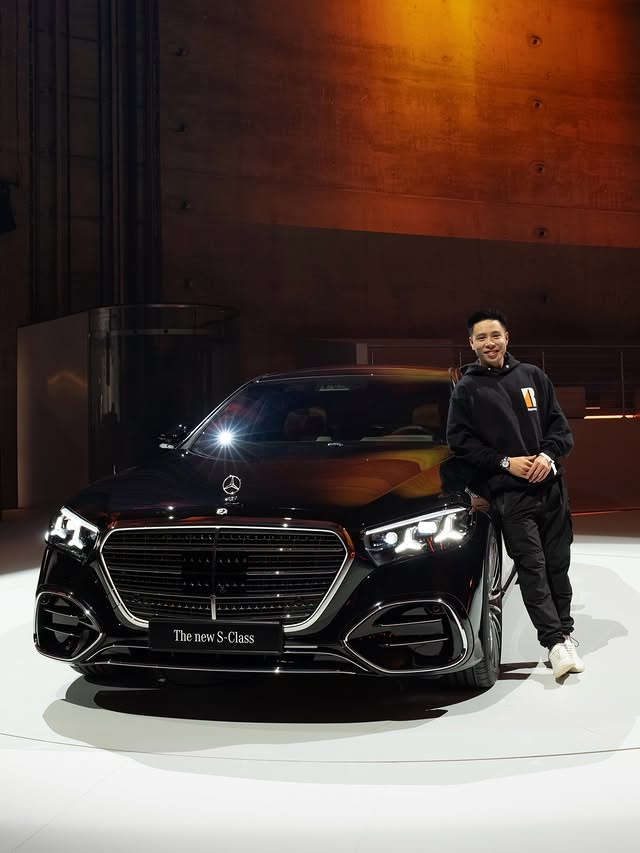 Instagram post by an influencer for Mercedes-Benz. Caption reads: 140 years of @mercedesbenz automotive innovation.....