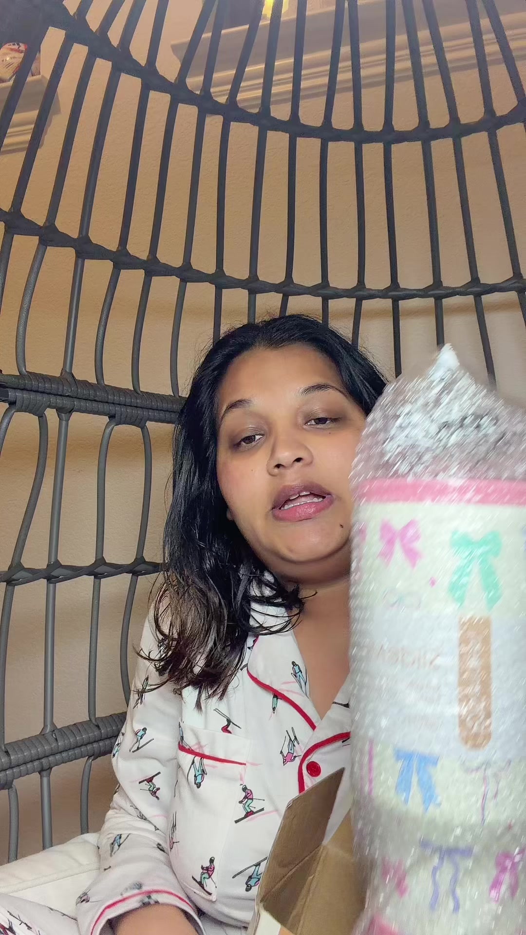TikTok post by @hiratimalsina23 for Sandjest. Caption reads: SANDJEST Insulated 40oz Tumbler with Handle &....