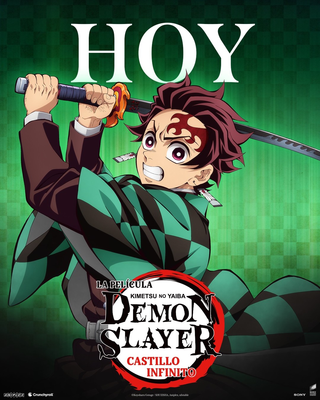 Instagram post by @sonypicturescentroamerica for Crunchyroll. Caption reads: ¡El gran día por fin llegó! 🔥 Demon Slayer:....