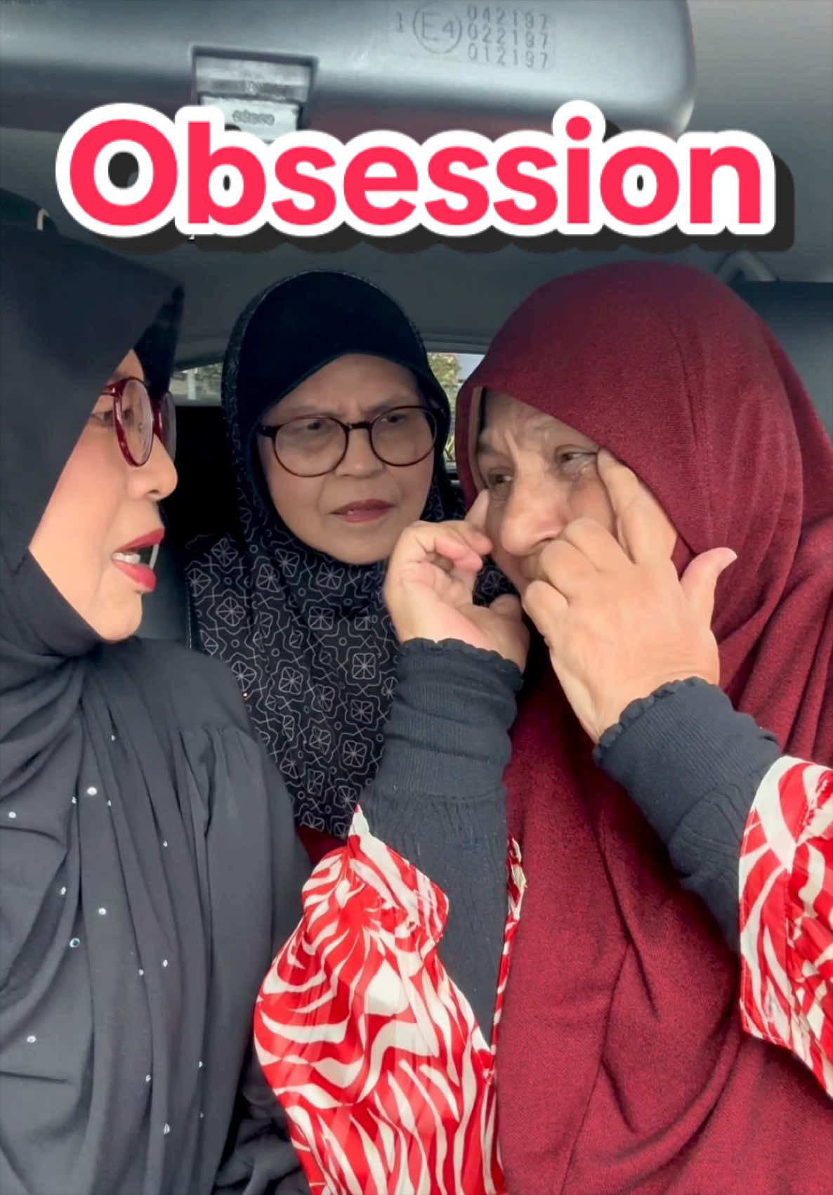 TikTok post by @the.prettymamas for L’Oréal Paris Malaysia. Caption reads: Us.. obsessed? Yes we are! Tested the new L’Oréal....