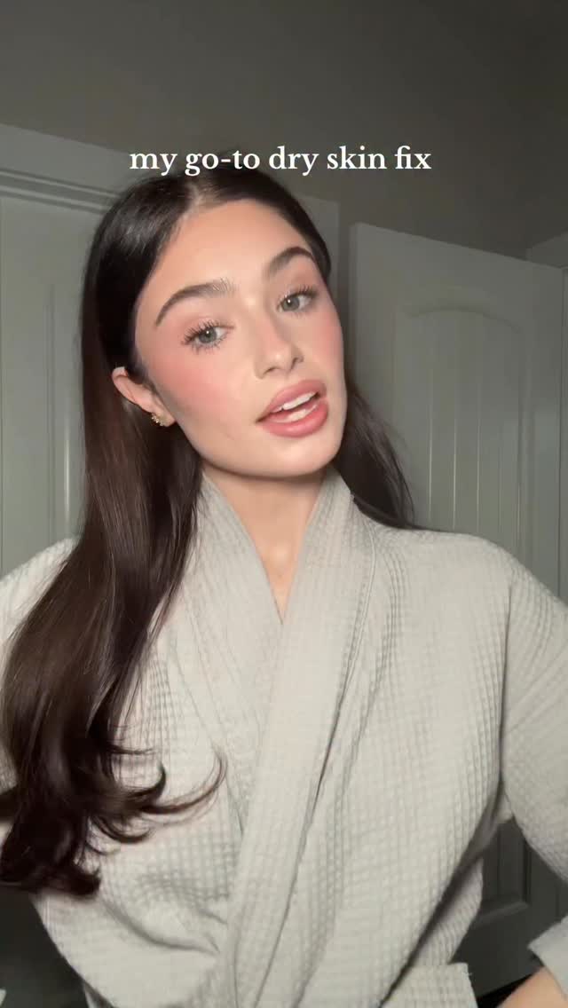 Instagram post by @mallorie.workman for Torriden. Caption reads: my favorite simple and hydrating serum 💧@torriden....