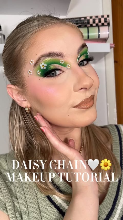 Instagram post by @meganwmua for Doll Beauty. Caption reads: 𝐃𝐀𝐈𝐒𝐘 𝐂𝐇𝐀𝐈𝐍🌼🤍🌱 creating these spring....