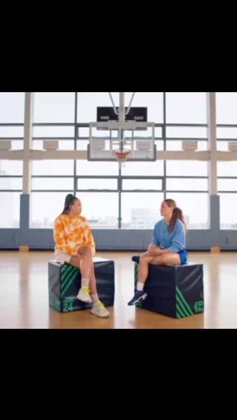 Instagram post by @jesssims for US Bank. Caption reads: I definitelyyyy didn’t get to where I am now all....