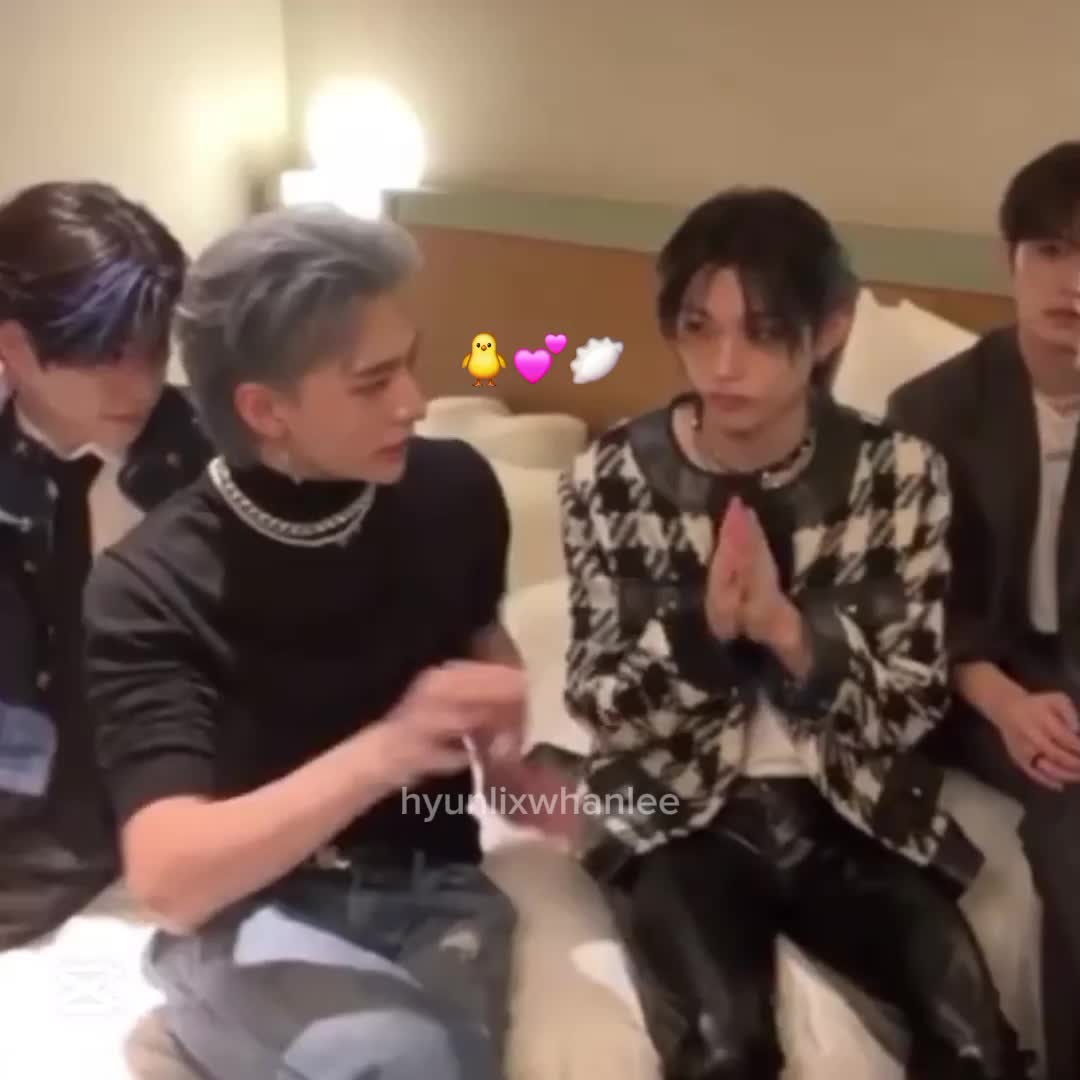 TikTok post by @hyunlixhwanlee for Stray Kids. Caption reads: [...] #leefelix #hyunjin #whanghyunjin #straykids....