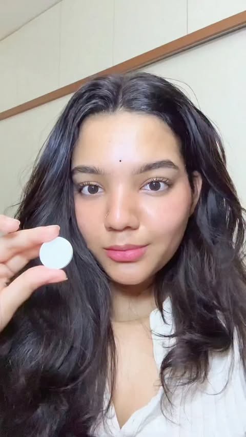 Instagram post by @lifeasgayanthika for HK Vitals. Caption reads: This ₹56 tablet is one of the simplest solutions....