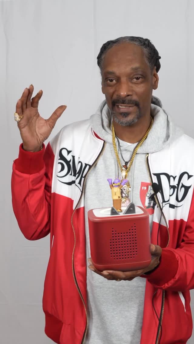 Instagram post by @doggyland_kids for tonies. Caption reads: The holidays are almost here! 🎄✨The Doggyland....