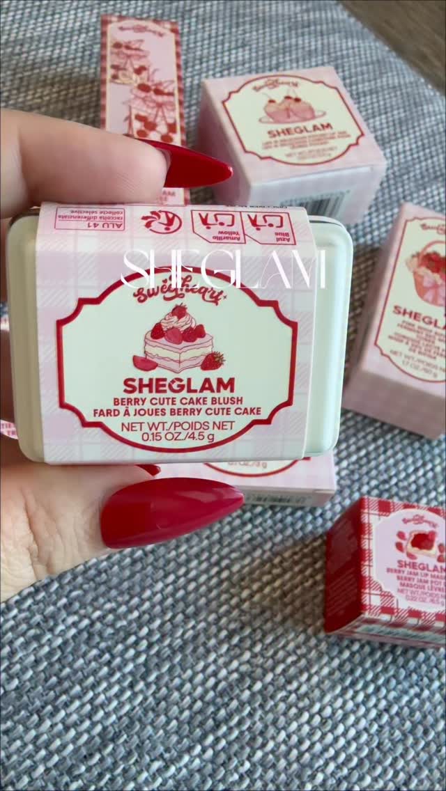 Instagram post by @modest_fashionista_uae for SHEGLAM Middle East. Caption reads: [...] cutest edition 🌸🌸 @sheglammiddleeast....