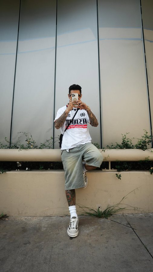 Instagram post by @mousetrvp for Pair of Thieves. Caption reads: [...] #targetpartner #target

@target....