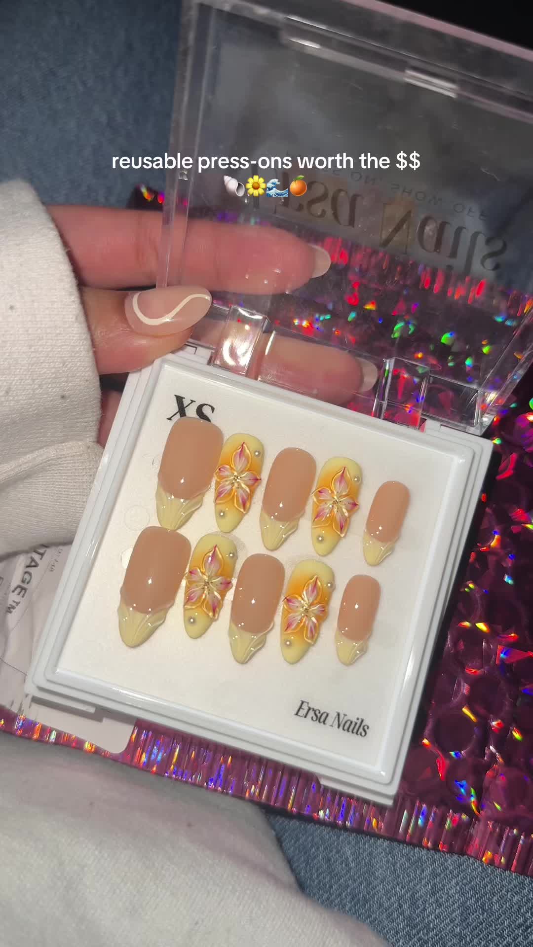 TikTok post by @gbyym for Ersa Nails. Caption reads: [...] in both trips🤭 so sooo pretttyyy😍 @Ersa....