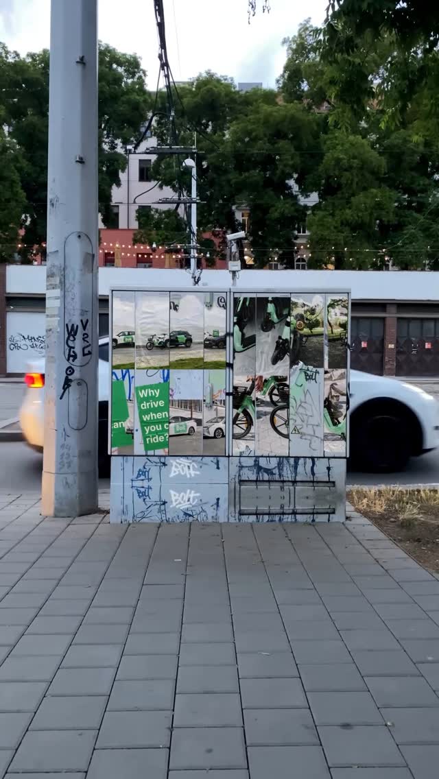 Instagram post by @errxd.jpg for Bolt. Caption reads: Even the sidewalks are ditching their cars.....