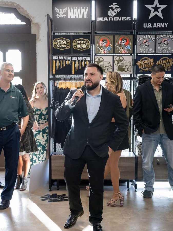 Instagram post by @christophermatz for Grunt Style. Caption reads: [...] to sponsor & Donate to the Grunt Style....