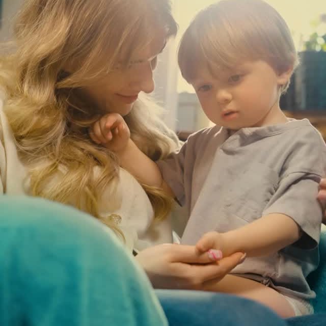 Instagram post by @gabriela_szalkowska for All Good. Caption reads: [Reklama marki Pampers]

Daje sobie i Leonowi czas....
