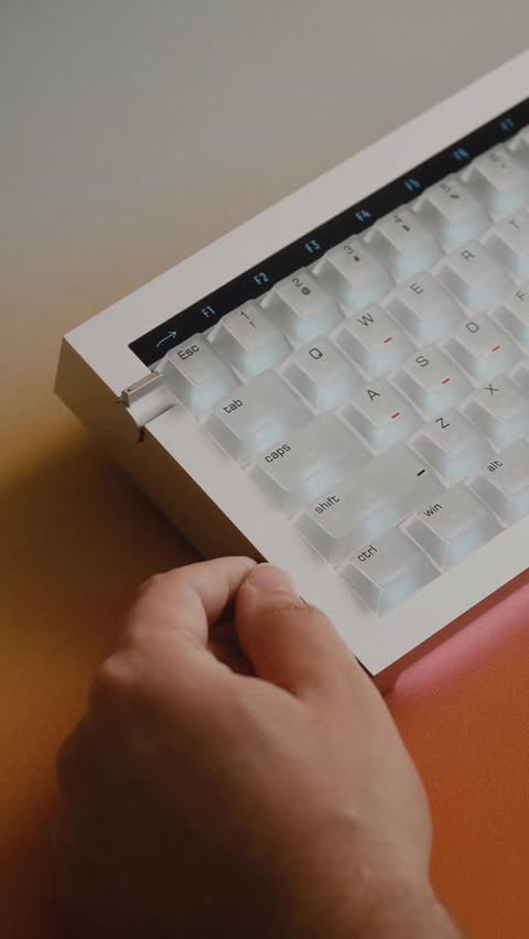Instagram post by @captain.sterling for LOFREE. Caption reads: Let’s unbox and type on the Lofree Hyzen! 😮‍💨....