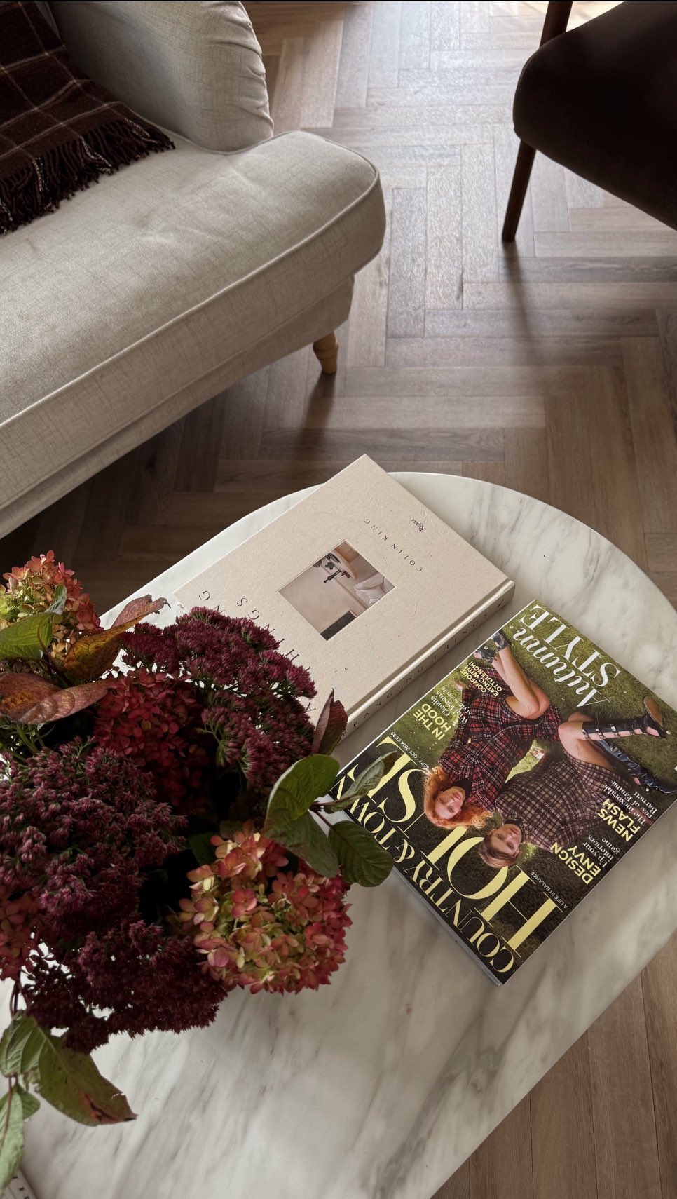 Instagram post by @laurengracelife for Brabantia. Caption reads: Ad Laundry days just got even easier with....