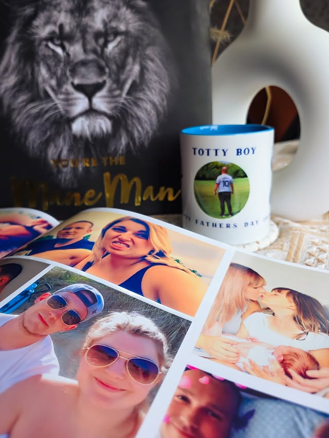 Instagram post by @itsamurraylife for Photobox. Caption reads: [...] paired with a personalised mug from....